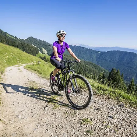 مكان تخييم Europarcs Leutasch-seefeld 2*